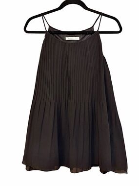 Old Navy Black Pleated Spaghetti-Strap Top Size M